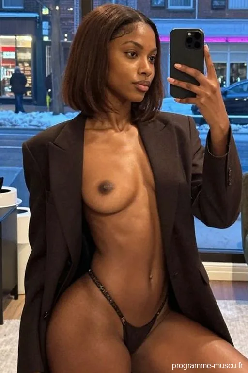 Camille33, 23 ans à Saint-Aubin-de-Médoc