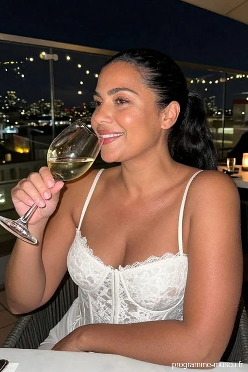 Camille44, 48 ans à Rezé