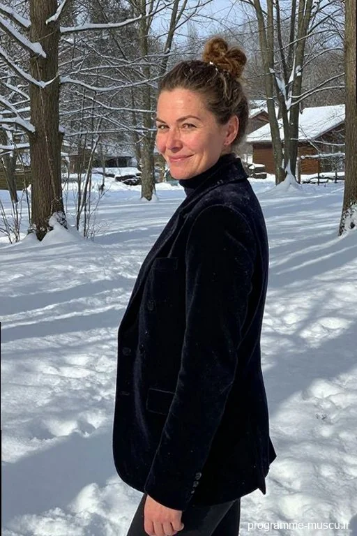 Chloe48_42, 48 ans à Le Coteau