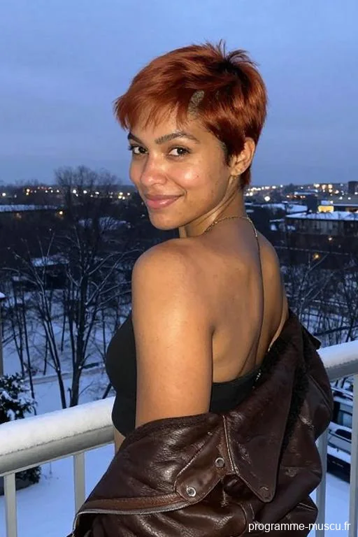 Lila18_03, 24 ans à Domérat