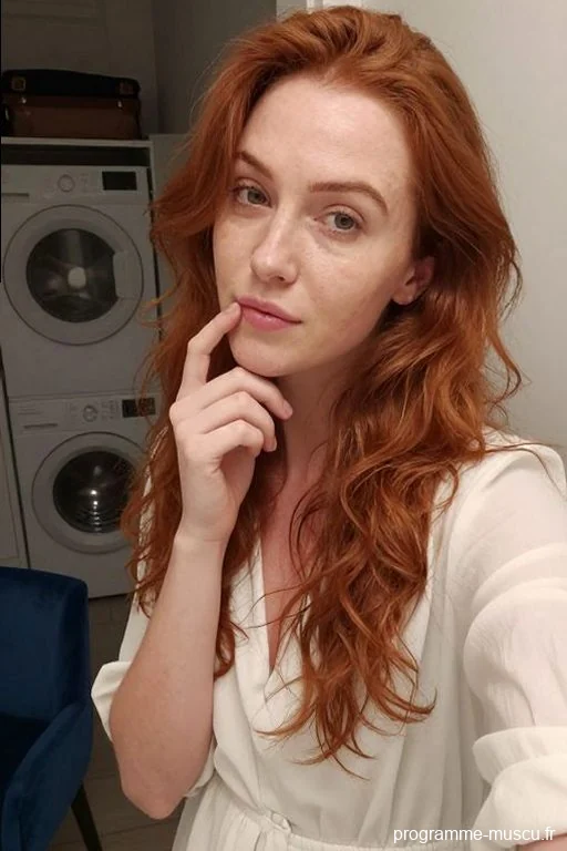 Lila27_13, 27 ans à Luynes