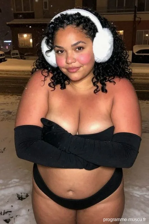 Lila33, 27 ans à Bassens