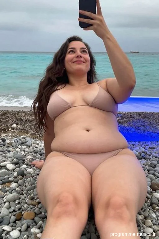 Lola44, 26 ans à Donges